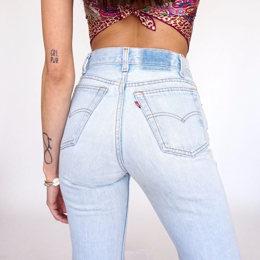 Vintage 701 Levi’s Jeans size 23/24